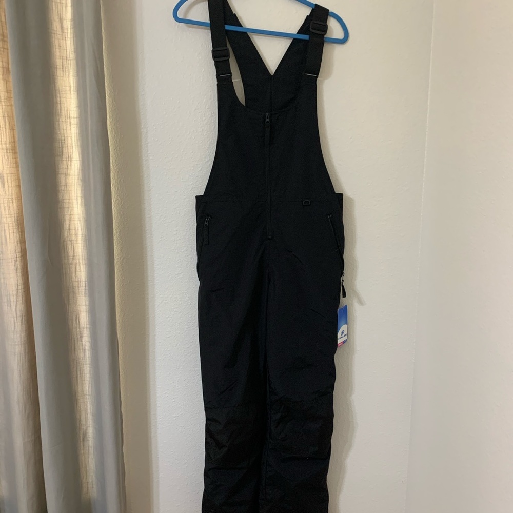 Women’s full bib snow pants